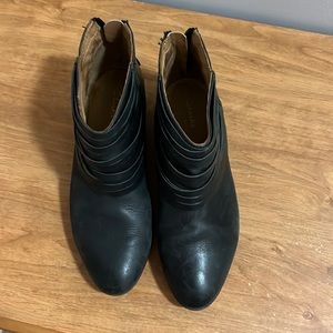 Clarks 6 Strappy Ankle Boots Booties